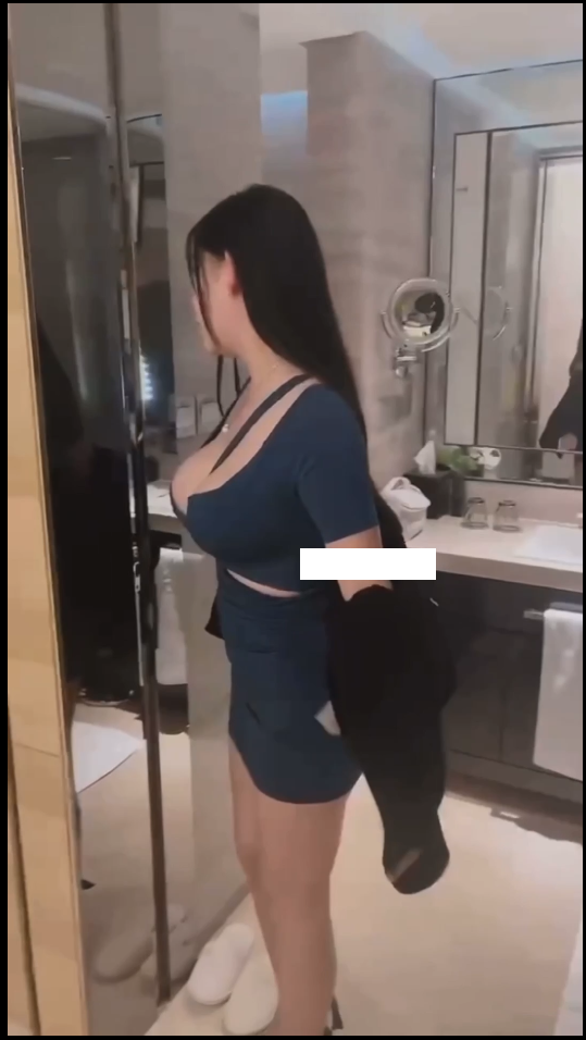 【抖音巨乳】李雅 最新 摄影师与模特的故事-福利岛