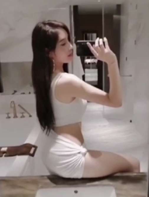 极品秀人嫩模 周妍希 上门SPA剧情 [4V,887M]