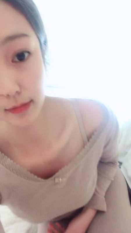 幼湿 新人女神 聊天 舞蹈 [5V/2.32G]