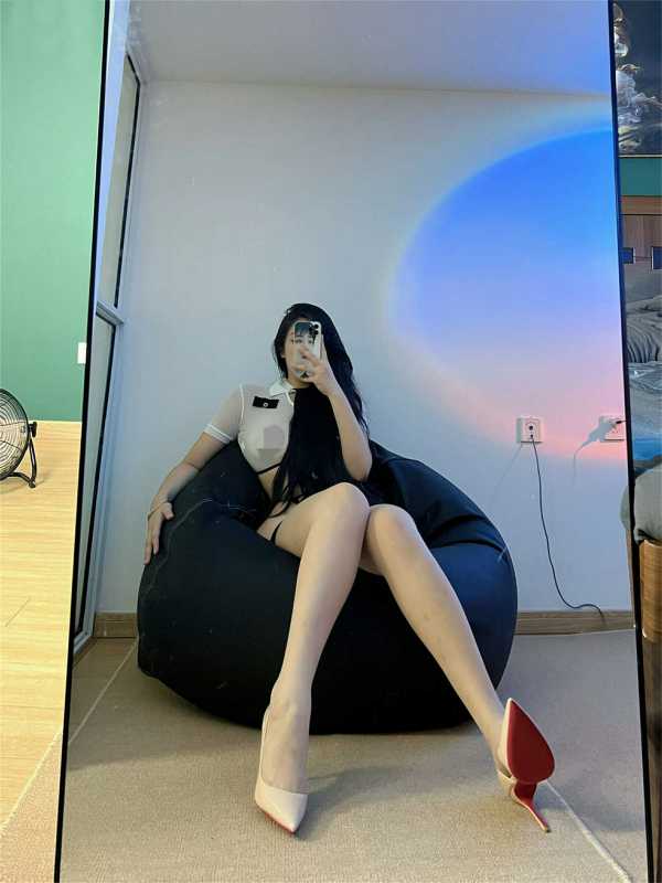 56万粉女神 亚亚亚辰 微密圈VIP付费视图 [105P+9V/832M]-福利岛