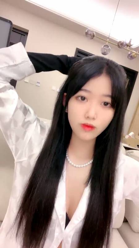 高人气女神 阿楚 女神全新舞姿 [12V/10g]