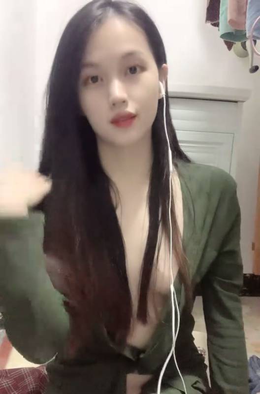 性感喵喵儿 素颜女神 家里偷偷播 [12V/2.71G]-福利岛