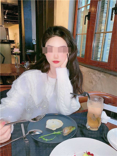 TT女神白白@liubaiaai 合集下载-[107P/91V/4.34G]-福利岛