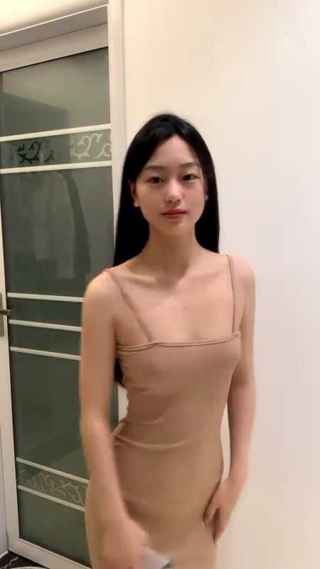 清纯温婉校花颜值女神 露儿妹妹 [3V/2.53G]-福利岛