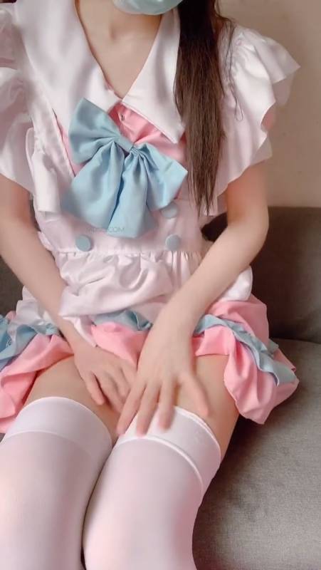 福利姬 零岁小奈美 萝莉女仆