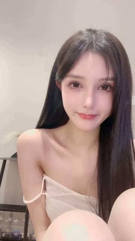 女神回归 香奶奶 颜值吊炸天 收费大秀-福利岛