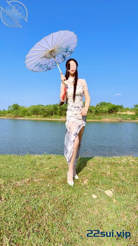 【超顶❤️通奸乱伦】会喷水的亲姐姐✨ 开档黑丝睡衣在厨房开艹 汁液喷的到处都是 电影院又再次内射 小穴紧紧拴住榨精 439MB-福利岛