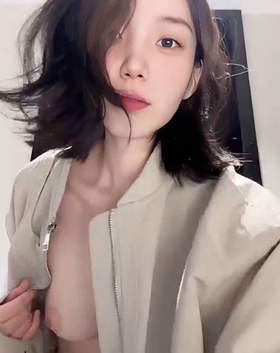 浙江农林大学校花❤️吴梦鑫❤️被大佬攻略背着男友出来约炮，粉嫩骚逼被后入无套插入！ 179.5MB