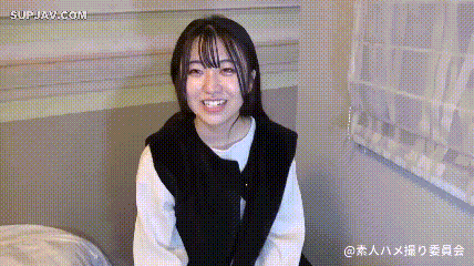 清纯素人美眉 初摄影 爱笑开始有点紧张很害羞 身材丰满 奶大鲍鱼粉 被连续中出内射两次 [1V/1.38GB]