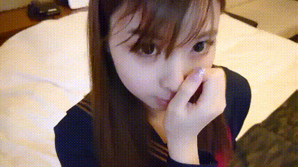 清纯JK大奶美眉 有点害羞 小穴被玩具插的淫水白浆直流 无套中出 内射小鲍鱼 [1V/999MB]