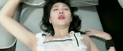 ❤️极品反差婊❤️超高颜值的美人儿与弯吊男友激情啪啪啪，放得开爱艹逼，调教内射，激情十足 337.6MB