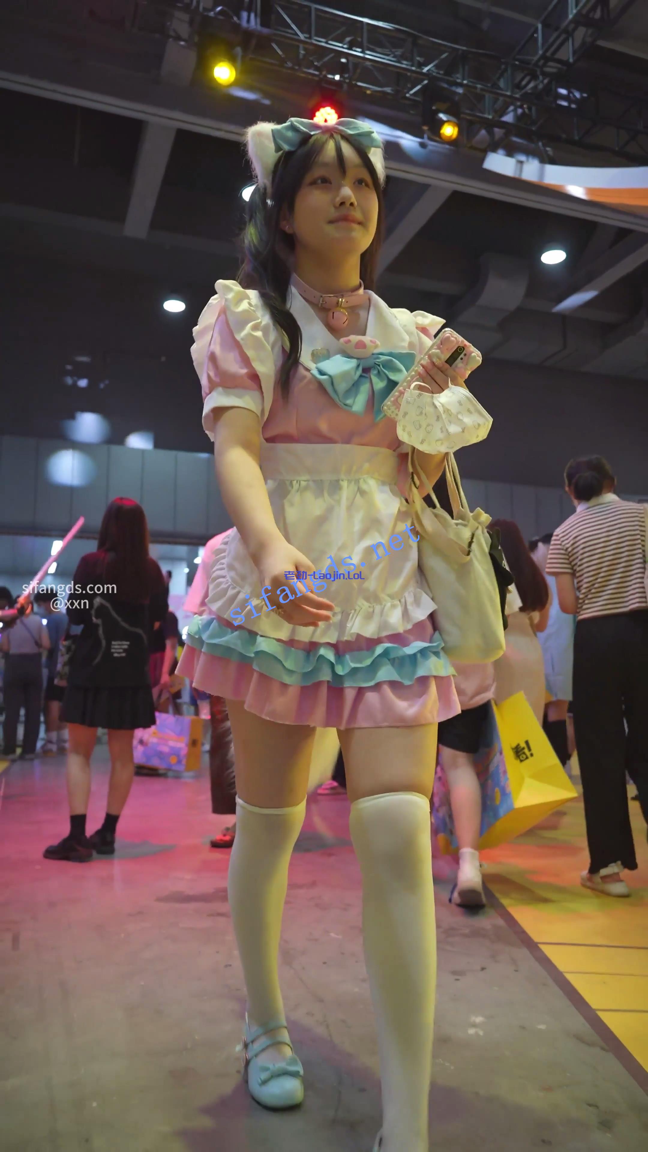 【xxn-246】双马尾猫耳萝莉女仆..大长腿白丝过膝袜前后CD 288MB