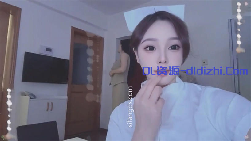 抖音骚逼嫩妹【池州大幂幂】颜值获得屌丝认可，大尺度掰逼展示，道具自慰高潮，淫语挑逗12V 206.6MB 预览图 1