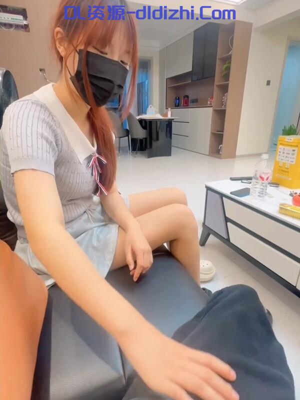 【精品乱伦】爱上漂亮妹妹 – 海角大神排卵期的妹妹发情 用AV棒勾引我插她 无套暴插顺间乖巧被榨射了 218.4MB