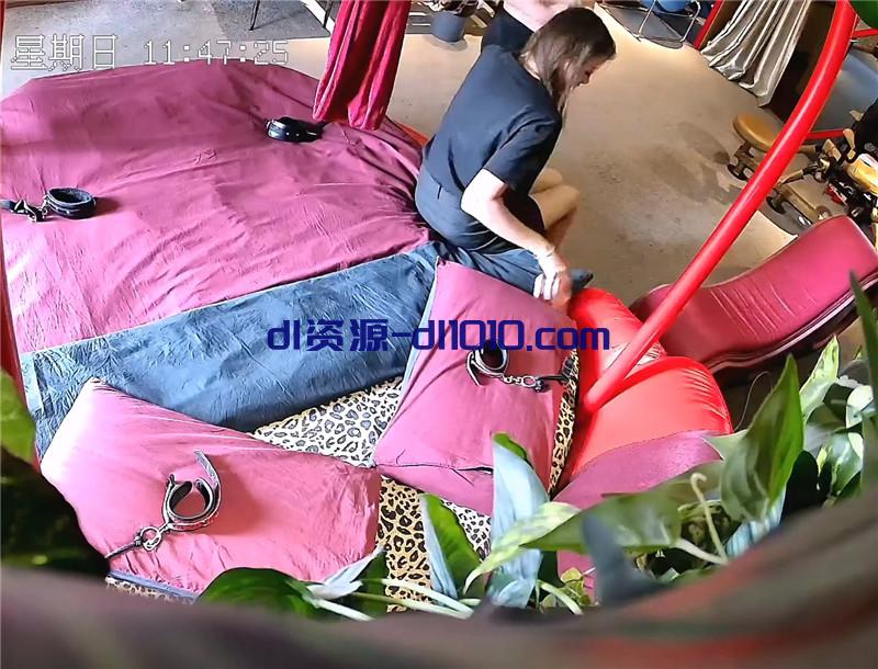 《黑客破解》极品美少妇在情趣酒店用肉体来偿还欠下的巨额债务❤️被肥猪哥连操3炮 3.54GB