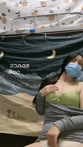 2025年最新真实研究生【贫穷的女学生】教室上课坐后排自慰，宿舍无人塞跳蛋，把自己玩喷水了，三点全露 2.69GB