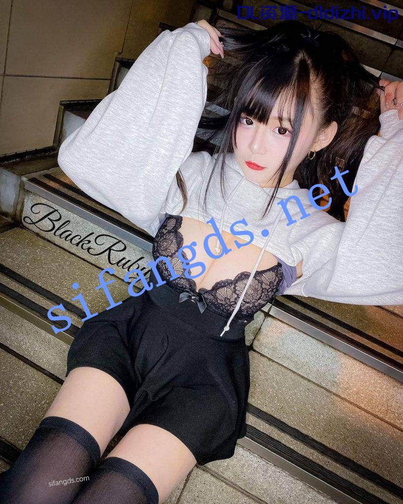 香港美少女网红砚秋【BlackRuby】付费高级会员福利 1.2GB