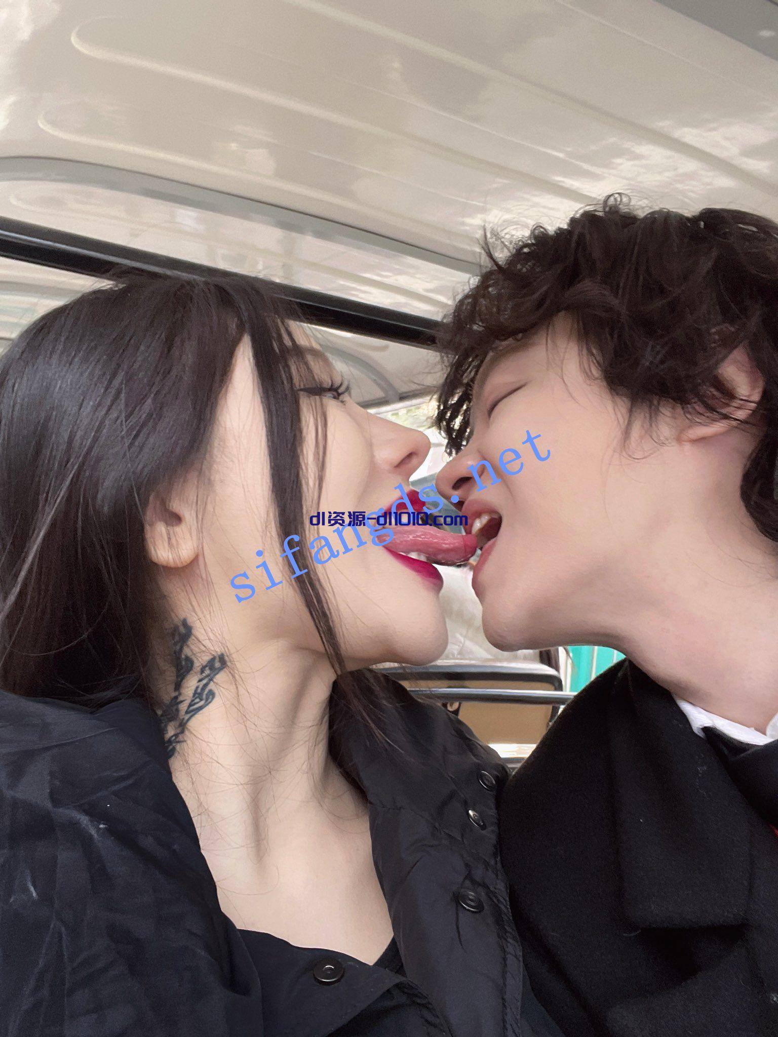 推特超高颜值反差婊【sharkbaby001】女神和母狗切换自如
