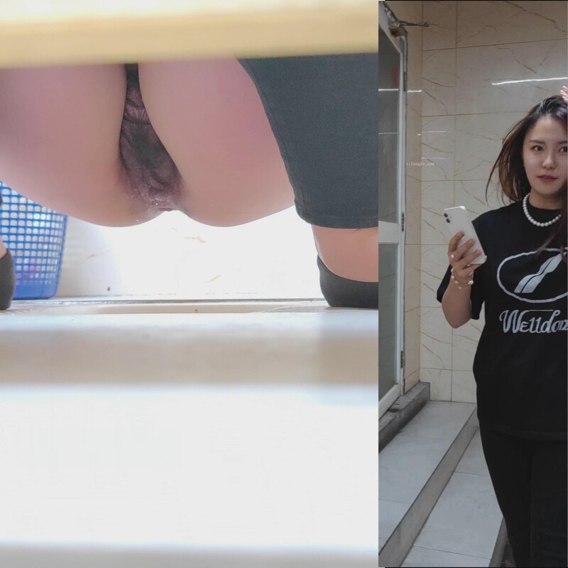 商场女厕全景偷拍黑衣少妇肥美的大鲍鱼❤️细细的擦拭着小穴 353MB