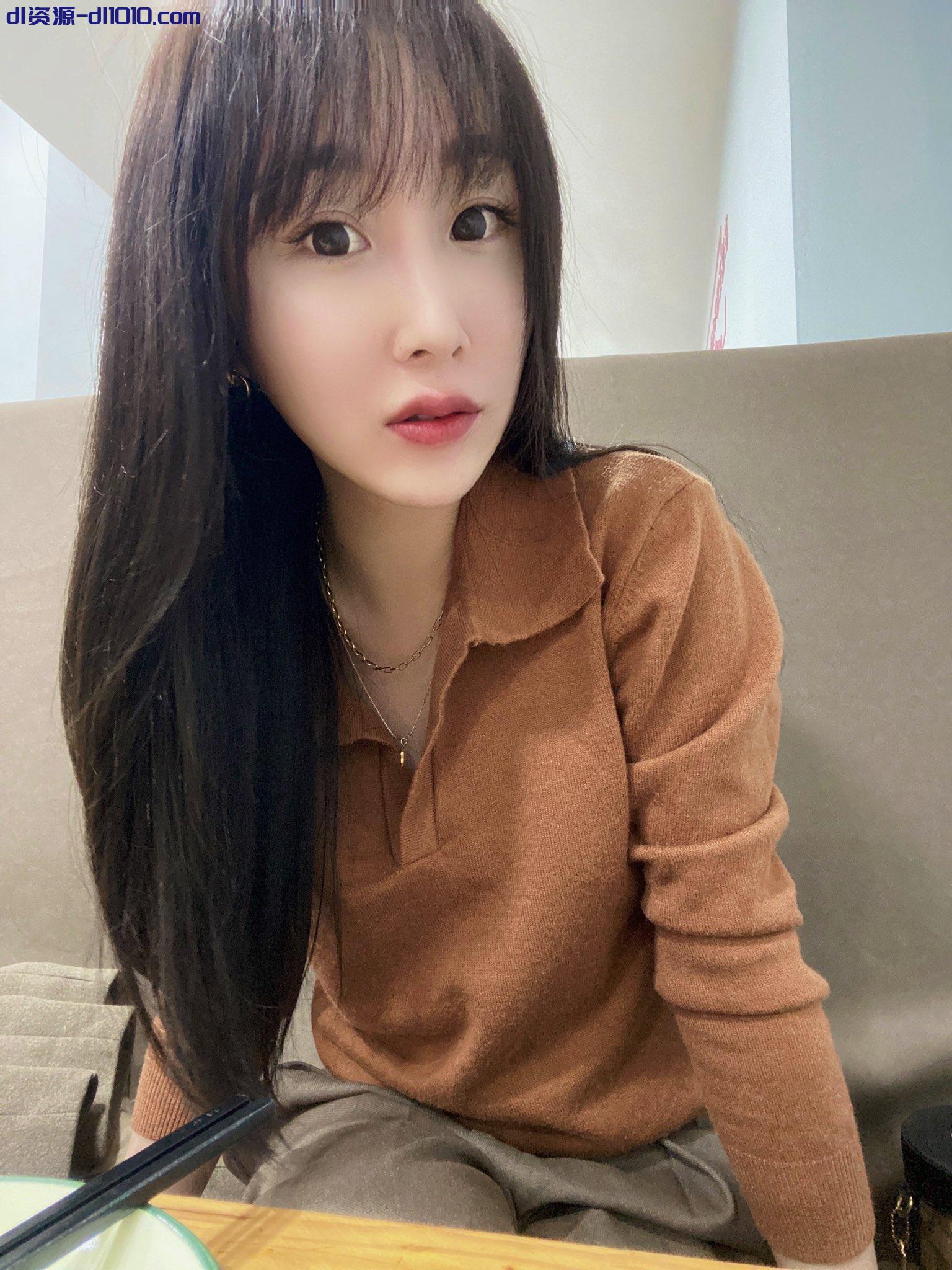 小妖精TS董潇雅：快来吃姐姐的仙女棒， 生活有时需要一种流氓情趣与激情更让人舒服 135.9MB