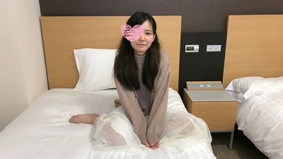 FC2PPV-1577152 初撮り女子●生❤️経験人数はたった一人♪ロリな身体に未処理な陰毛❤️初ハメ撮りなうえに初中出しです!-福利岛