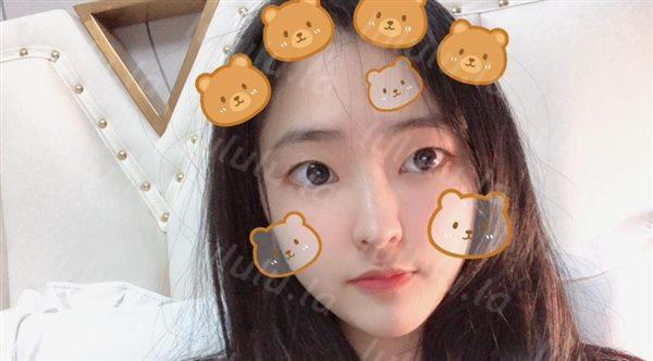 清新系小萌萌~芋喵喵~ 黑丝袜诱惑下体,大尺度张开近距离观看阴穴,森林真是好可~~!-福利岛