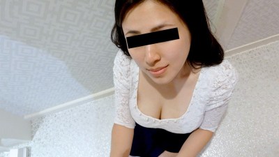 10mu 052320_01 田口ひとみ チンコをがっつく欲求不満娘-福利岛