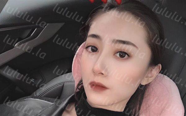 【度云泄密】高颜值清纯女友，这女的穿黑丝真是极致性感，被土豪大鸡巴狠狠修理，叫床听的真爽！-福利岛