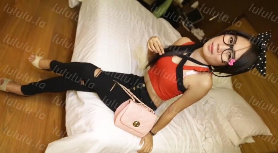 淫棍洋土豪糕爷横扫东南亚嫖妓系列闹市区约会苗条可爱美女嫩妹老规矩无套内射-福利岛