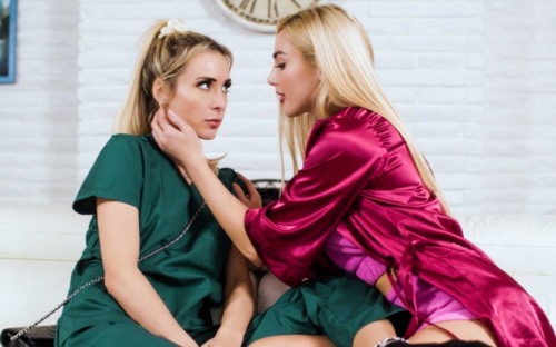 Girls Way - Aiden Ashley & Kenzie Anne - A Clinic In Romance-福利岛