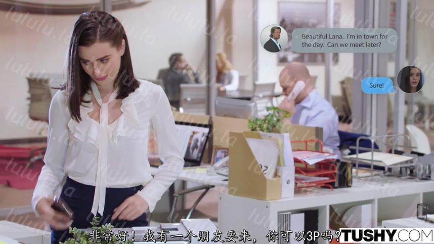 中文字幕 成功毕业的女神级大学生妹子感谢第一个客户的帮助让他和朋友一起享用极品美妙肉体-福利岛