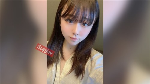 FC2PPV 4792465 美尻♡色白グラマラスbody♡ピンク色のオマンコ♡えりなちゃん♡電マでイキ連発♡中.出しエッチ-聚合福利