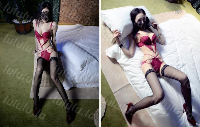 最新极品模特『月暖彡如梵音』红与黑的神秘女郎 被恣意玩弄的小羔羊-聚合福利