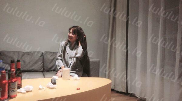 666绿帽白嫖良家妹子密码房，笑起来甜美长裙妹纸，喝喝酒玩玩游戏，尽兴后入再开操骑乘猛-福利岛