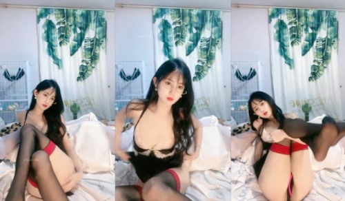 55914-撸点极高!颜值控表示已阵亡!【美到爆炸的10级甜美小姐姐】丝卝足美卝腿女神,带上眼镜 简直了,难得下海 居然还连续喷了多次水-福利岛