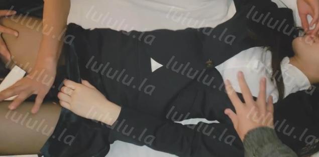 【個人撮影】为了孩子托付给新贷款 商谈后在宾馆办理完贷款手续被2根肉棒侵犯被玷污中出-聚合福利