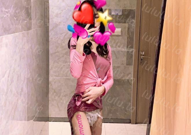 闭月羞花的CDmomo趁着女厕所没人赶紧去露出骚鸡巴有人吃吗？ 厕所撸炮墙壁插菊花穴 刺激死了呢-聚合福利