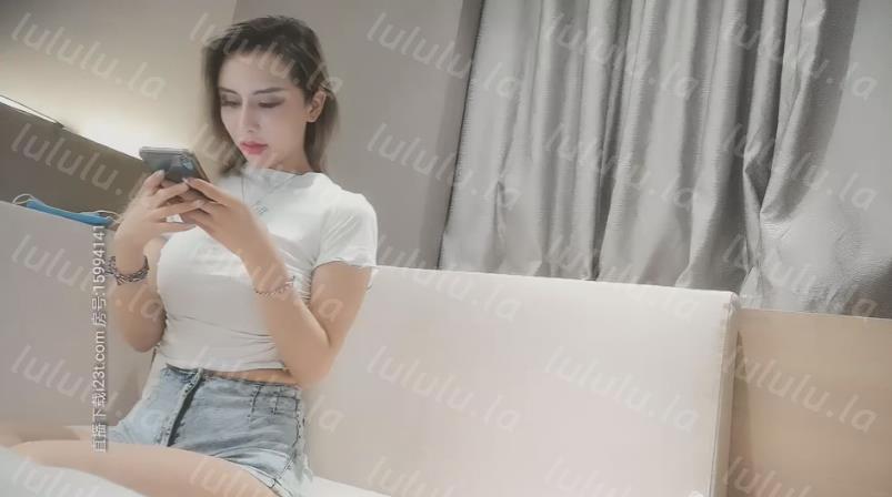 【AI高清画质2K修复】2020.8.2，【午夜寻花】高颜值白衣大奶妹子，调情舔奶舌吻69口交骑脸舔逼，上位骑乘抽插猛操呻吟-聚合福利