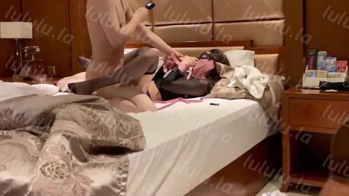 真实记录再约操极品00后苏州大学校花 黑丝长腿 性绳捆绑着各种暴力抽操 高清-聚合福利