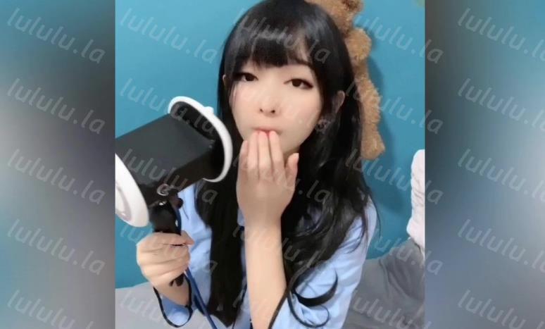 可爱萌妹子情趣装ASMR骚话呻吟娇喘诱惑露奶自摸揉搓双重享受非常诱人-聚合福利