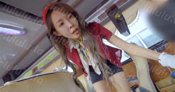 核弹巨献！最新JVID顶级爆乳女神娃娃▌雨橙▌欲望观光巴士款待单身21年处男坚硬肉棒 真枪实弹内射爆乳Dolly姐-福利岛