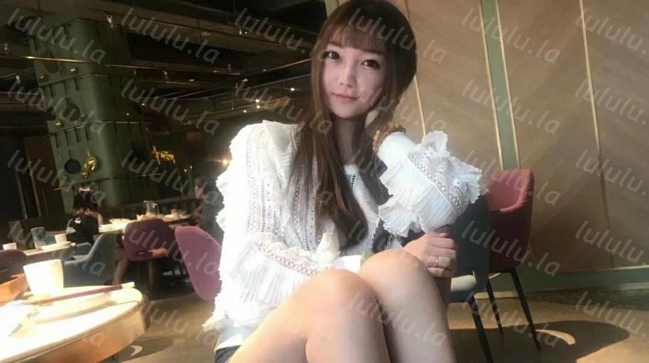 清纯萝莉可爱小姐姐TS清幽,来舔下姐姐的jiojio 好吗,再舔舔姐姐香香的bb oo好酥酥酥服~-聚合福利