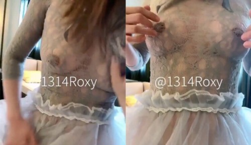 60237-极品绿帽淫卝妻『Roxy』最新付费长视频流出 勾引体育老师无套爆操内卝射 勾引弟弟骑乘车卝震-福利岛