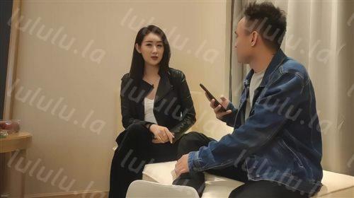 步兵探花极品颜值黑色皮衣妹子玩制服诱惑，换上制服红色包臀裙口交开腿抽插猛操-福利岛