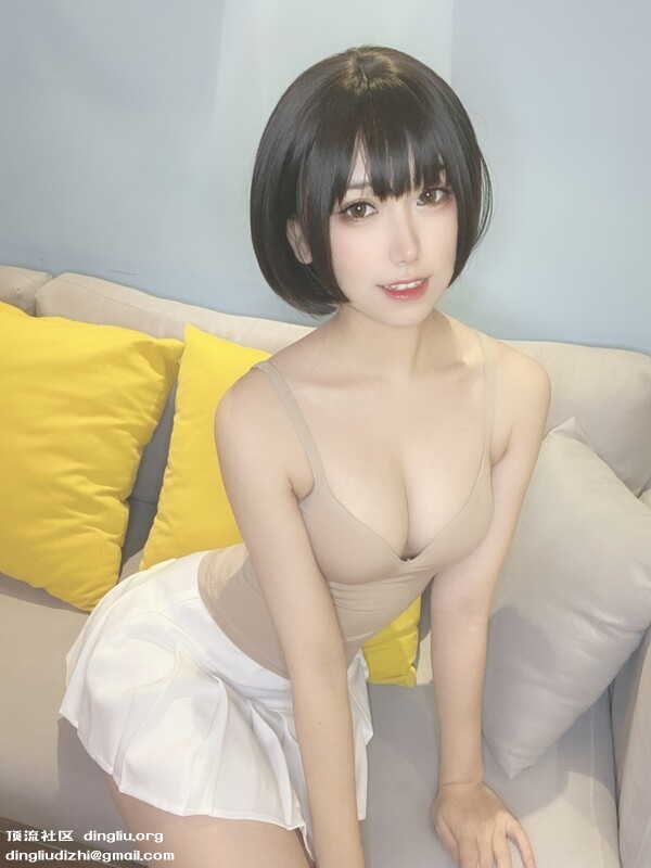 芋圆侑子 - 邻家姐姐 [245P/860MB]