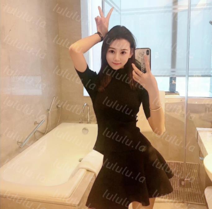 魔鬼极品身材毒药洛幽幽 涂抹精油推拿身体自慰棒加持阴穴插得浪叫不停!-聚合福利