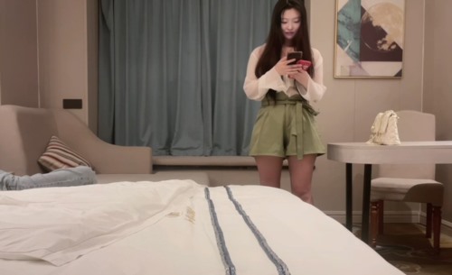 56314-外围女神猎啪『小飞探花』约操极品爆卝乳白雪公主小姐姐 暴力怼操抓着爆卝乳两边晃-福利岛