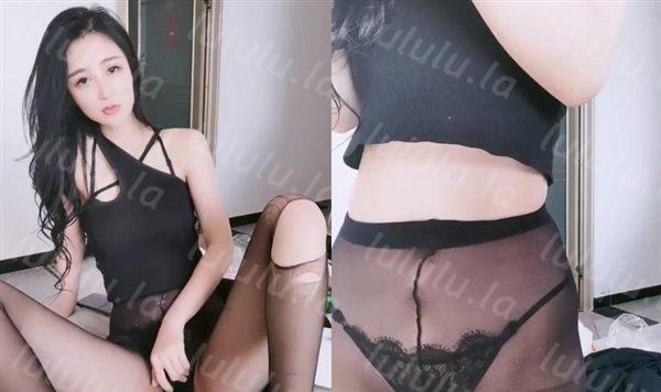 网红脸气质女神【空姐CC】魔鬼般的身材秀舞无套吃鸡，吃完鸡出门开车去逛街-福利岛