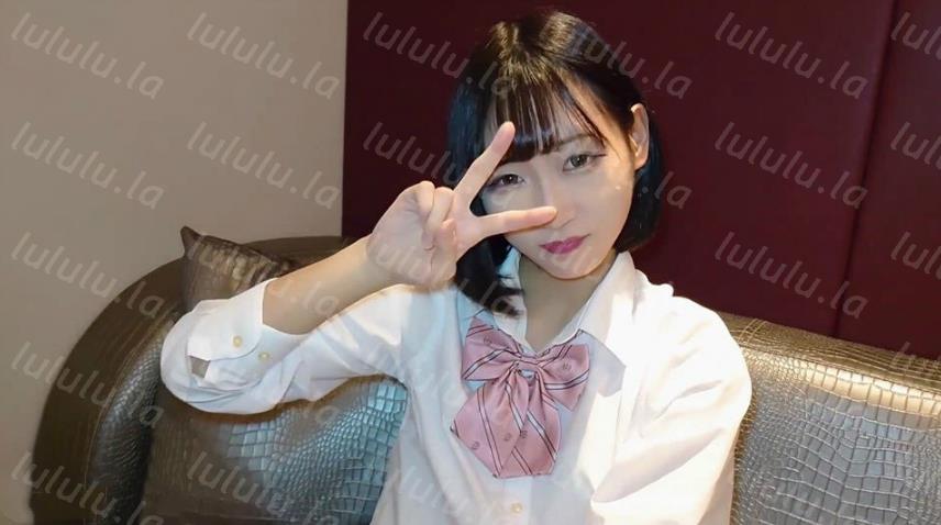 把可爱气质的嫩嫩小美女带到家里尽情享受制服迷人不脱就上手揉捏玩弄屁股又大又圆啪啪太爽了-聚合福利