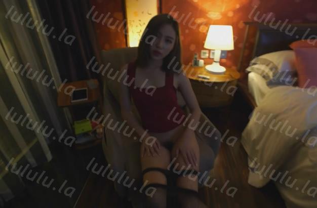 果哥白金原版长腿句号妹妹唯美诱惑身材妖娆曲线迷人魅力女神被摄影师摸逼-聚合福利